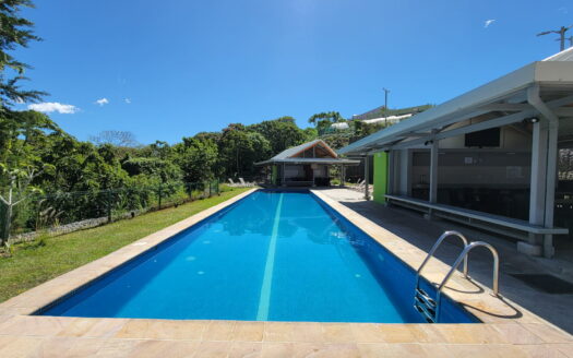 Se vende apartamento Granadilla Curridabat, 2 o 3 habitaciones! Entrega inmediata. Cod:22597