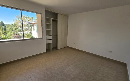 Se vende casa nueva en condominio Tres Ríos. Cod23654