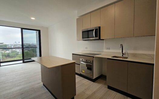 Se alquila hermoso apartamento en condominio Núcleo Sabana piso 12. Cod 24609