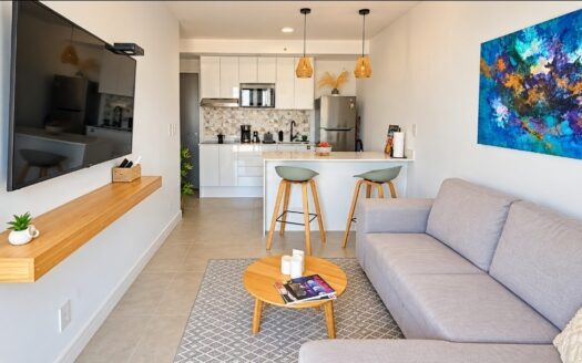 Se vende apartamento en condominio Nunciatura, Rohrmoser. Cod 25451